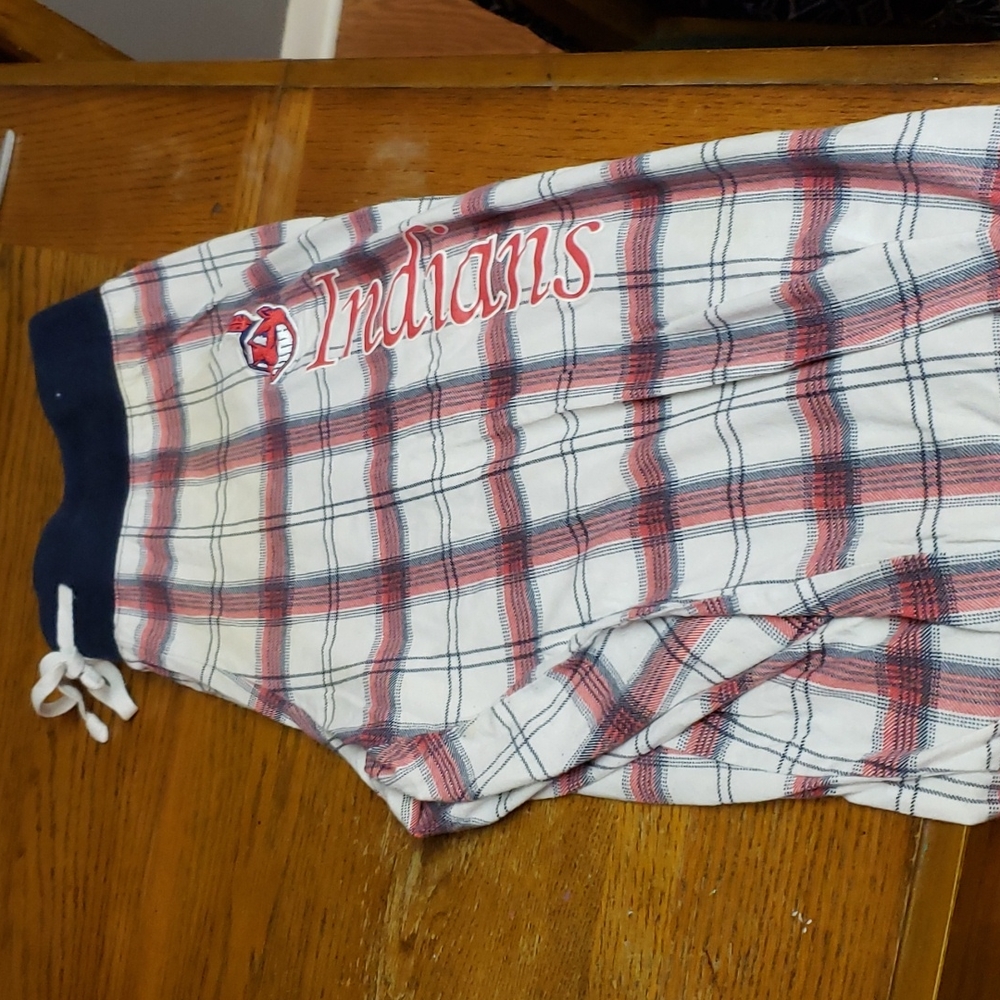 Cleveland Indians Capri pants, size xl